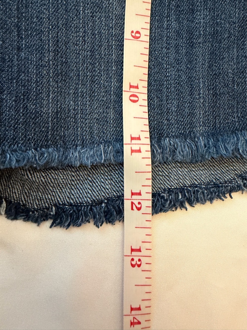 American Eagle size 6 dark wash jean shorts - Picture 11 of 12
